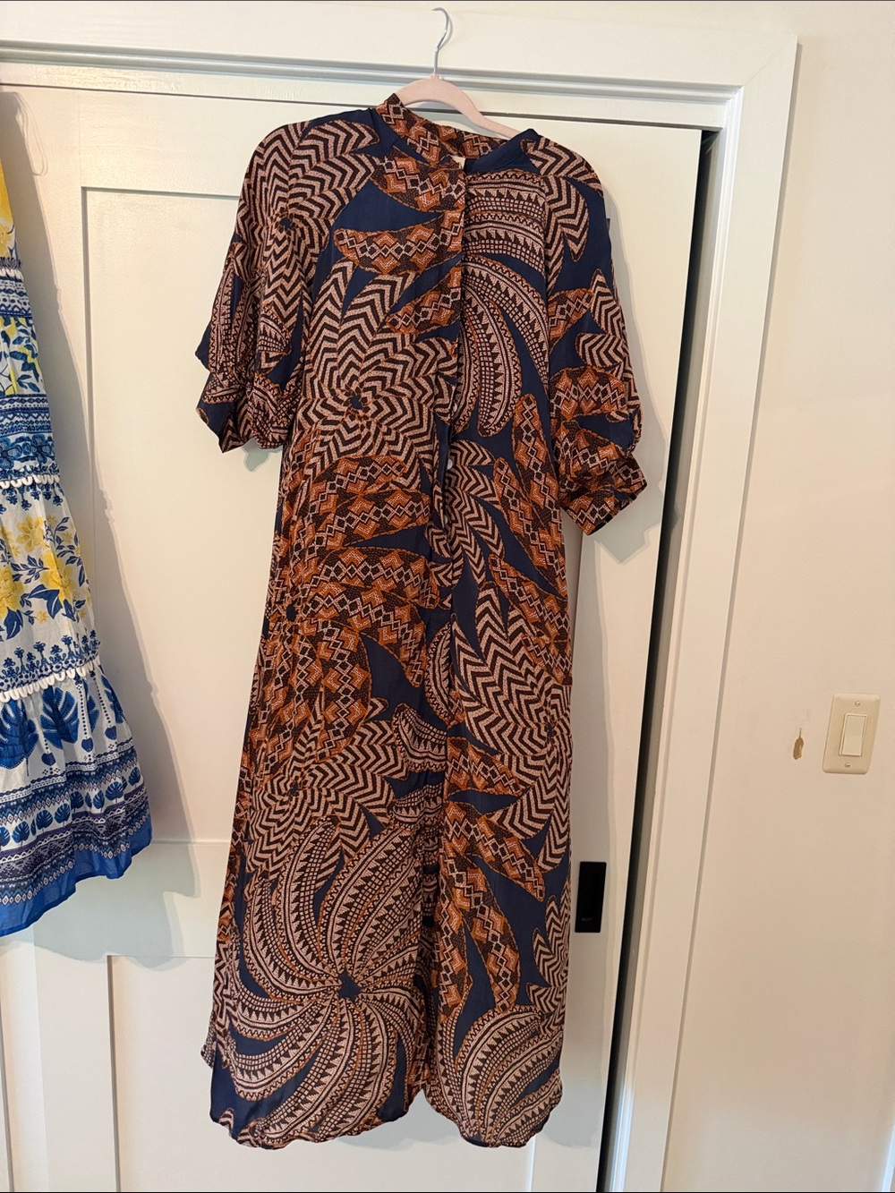 FARM Rio Navy & Brown Printed Tie-Waist Midi Dress- missing belt- - Picture 5 of 6
